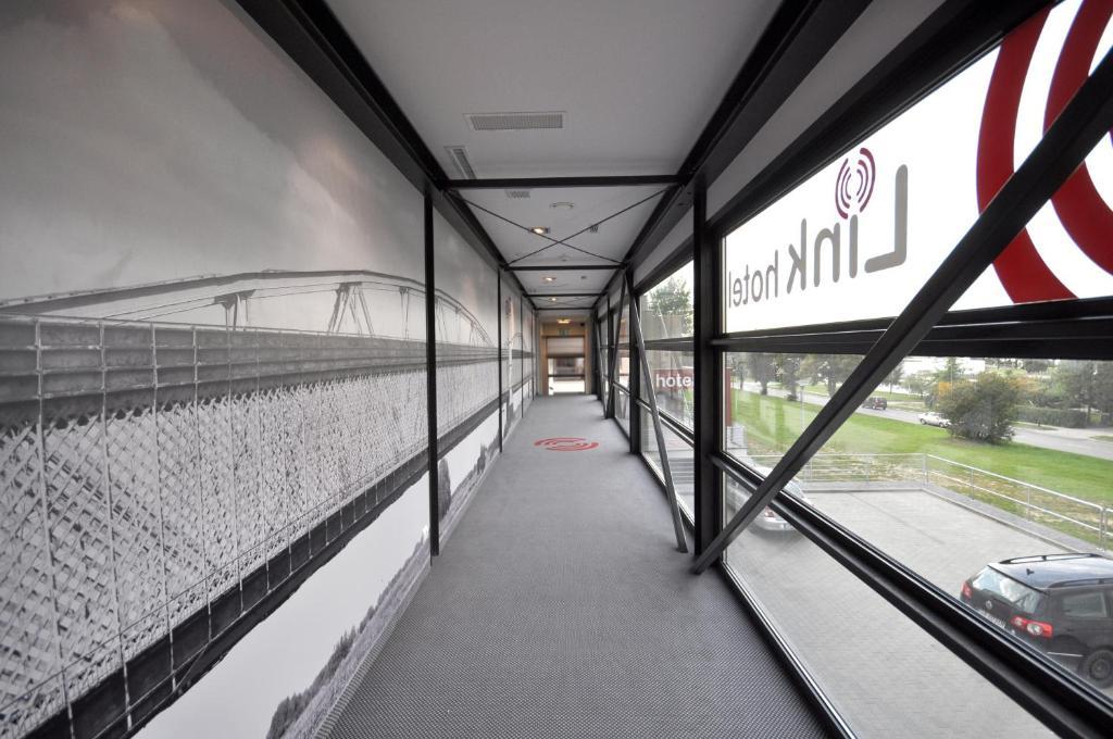 Link Hotel Tczew Exterior foto